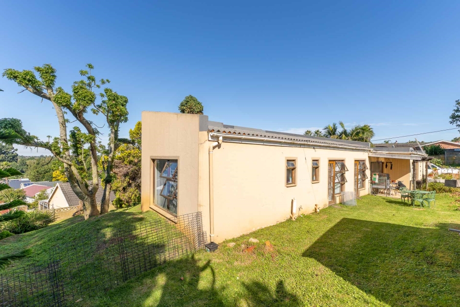 5 Bedroom Property for Sale in Denneoord Western Cape